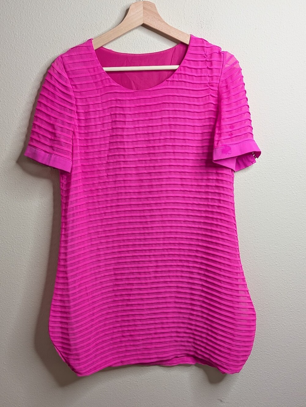 Prada 100% Silk Pleated Mini Dress‎ Hot Pink Size 6